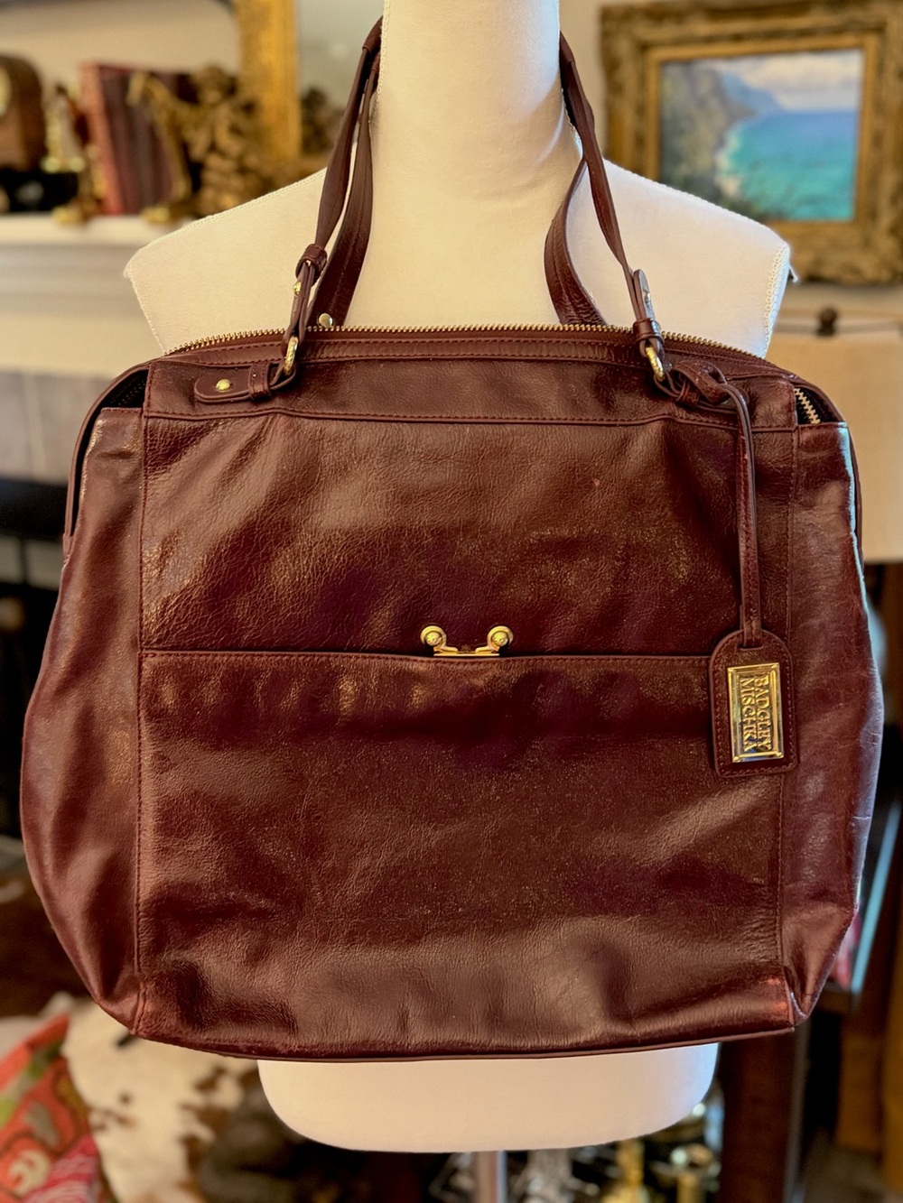 Badgley Mischka Classic Women's Leather Tote Bag in Burgundy. Perfect for fall!